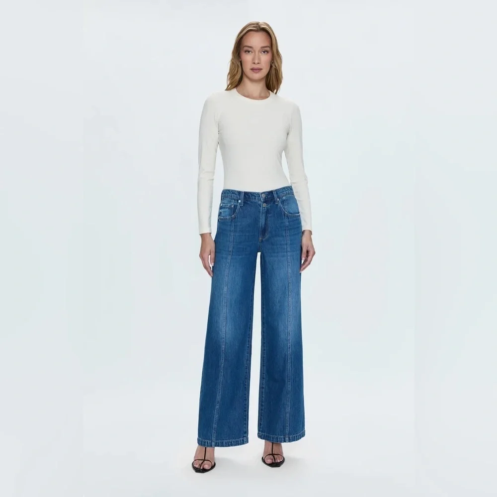 Pistola Jadyn Low Slung Palazzo Jeans Celebration Wash Size 31 NWT